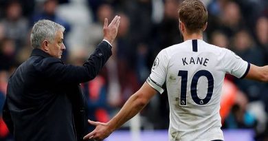 Mourinho xin lời khuyên từ Harry Kane