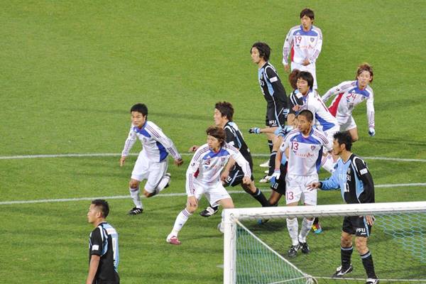 nhan-dinh-bong-da-kawasaki-frontale-vs-fc-tokyo-16h00-ngay-31-10