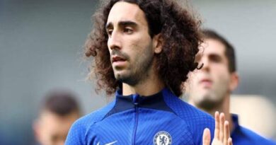 Tin Chelsea 1/11: Cucurella bị hoài nghi từ khi đến The Blues