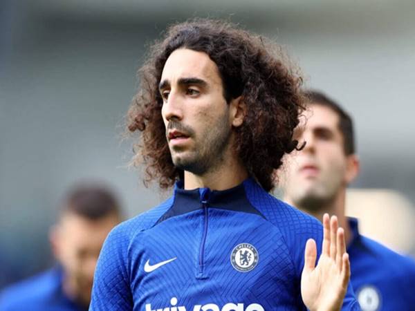 Tin Chelsea 1/11: Cucurella bị hoài nghi từ khi đến The Blues