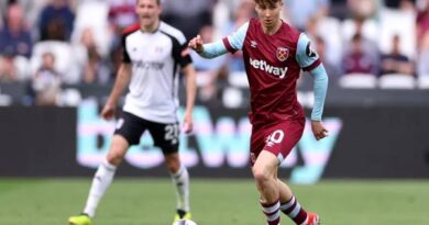 Bóng đá Anh 15/4: Sao trẻ West Ham dính chấn thương nặng