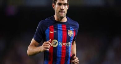 Tin Barca 15/6: Marcos Alonso vẫn chưa có kế hoạch tương lai