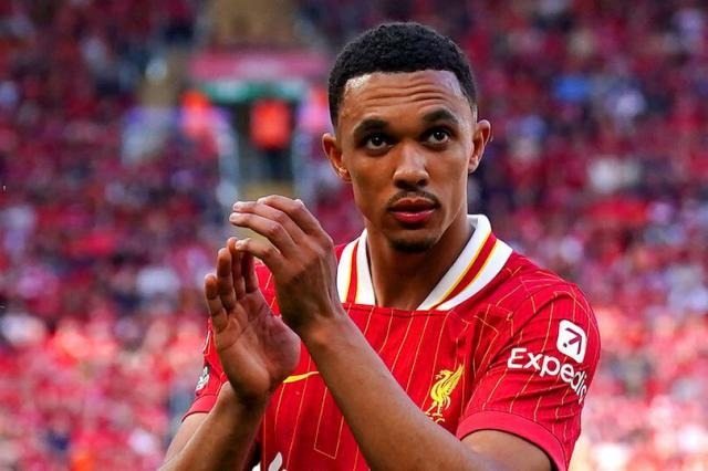 BĐ Anh 24/09: Alexander-Arnold lên tiếng về tương lai ở Liverpool